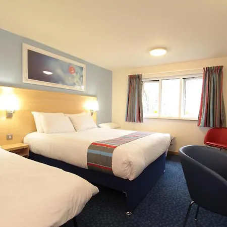 Travelodge A1 Southbound 3*
