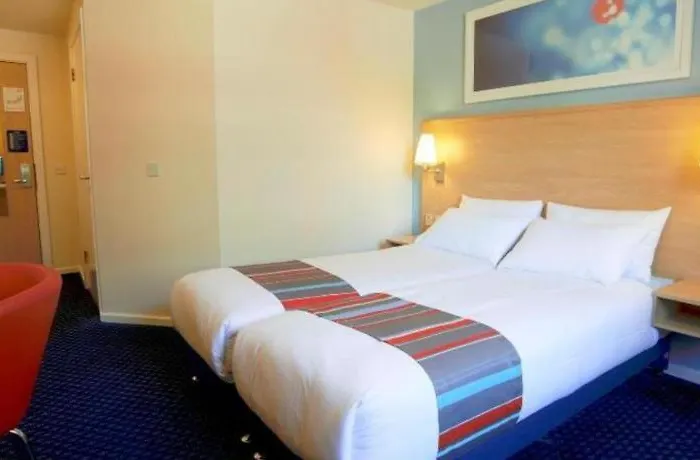Hotel Travelodge A1 Southbound 3*